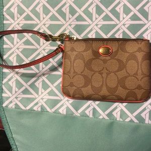 EUC Coach Wristlet